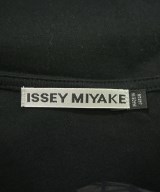 ISSEY MIYAKE（イッセイミヤケ）Tシャツ・カットソー 黒 サイズ:F レディース/2200645136043
