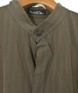 ISSEY MIYAKE（イッセイミヤケ）カジュアルシャツ カーキ サイズ:M メンズ/2200645543032