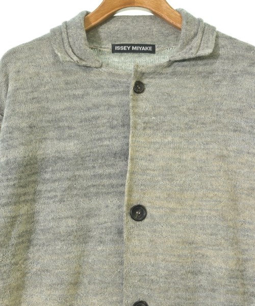 ISSEY MIYAKE（イッセイミヤケ）カーディガン グレー サイズ:2(M位) レディース/2200646819075