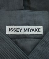 ISSEY MIYAKE（イッセイミヤケ）カジュアルシャツ グレー サイズ:M レディース/2200648564034