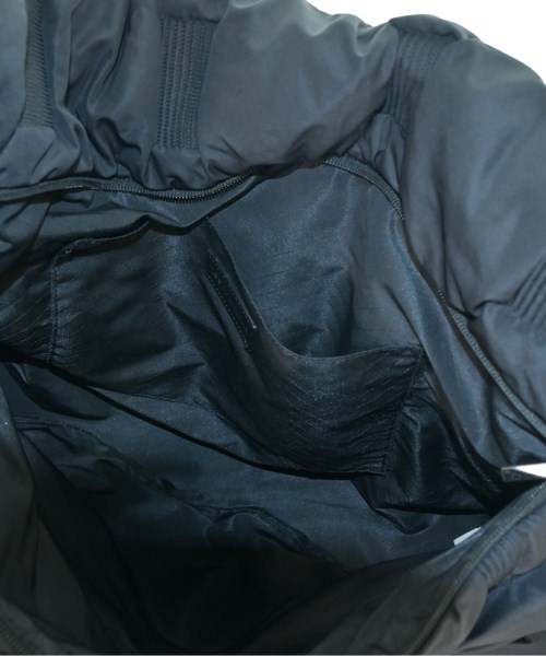 ISSEY MIYAKE（イッセイミヤケ）ショルダーバッグ 黒 サイズ:- レディース/2200648974215