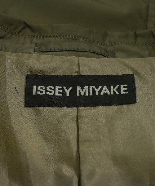 ISSEY MIYAKE（イッセイミヤケ）ジャケット カーキ サイズ:2(M位) メンズ/2200636883338