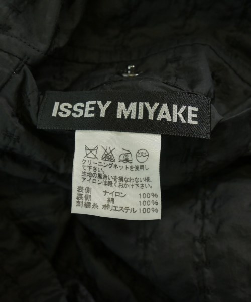 ISSEY MIYAKE（イッセイミヤケ）その他 黒 サイズ:2(M位) メンズ/2200636883345