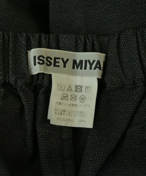 ISSEY MIYAKE（イッセイミヤケ）その他 グレー サイズ:2(M位) メンズ/2200650775015