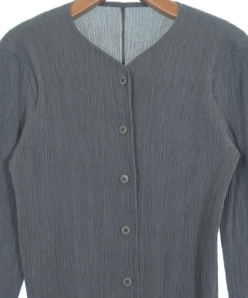 ISSEY MIYAKE（イッセイミヤケ）カジュアルシャツ グレー サイズ:M レディース/2200651763028