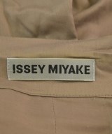 ISSEY MIYAKE（イッセイミヤケ）ワンピース 茶 サイズ:2(M位) レディース/2200652505023