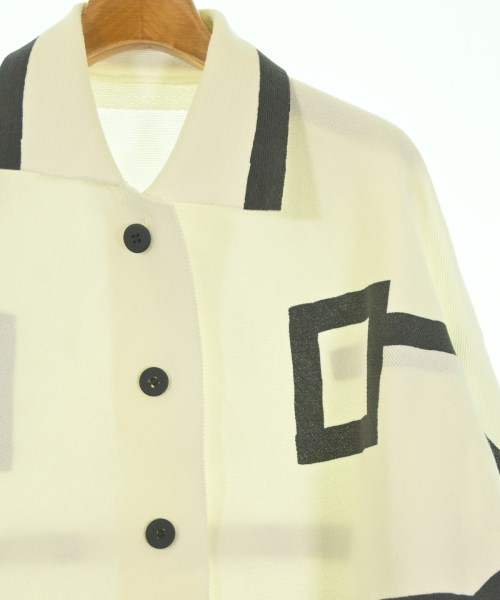 ISSEY MIYAKE（イッセイミヤケ）ニット・セーター 白 サイズ:2(M位) レディース/2200651951302