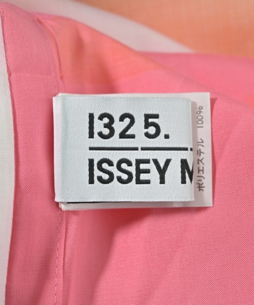 ISSEY MIYAKE（イッセイミヤケ）ブラウス ピンク サイズ:3(L位) レディース/2200651951463