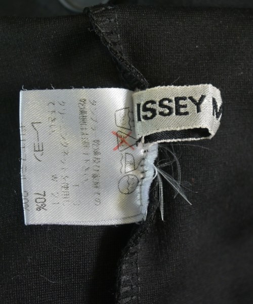 ISSEY MIYAKE（イッセイミヤケ）その他 黒 サイズ:M レディース/2200653122021