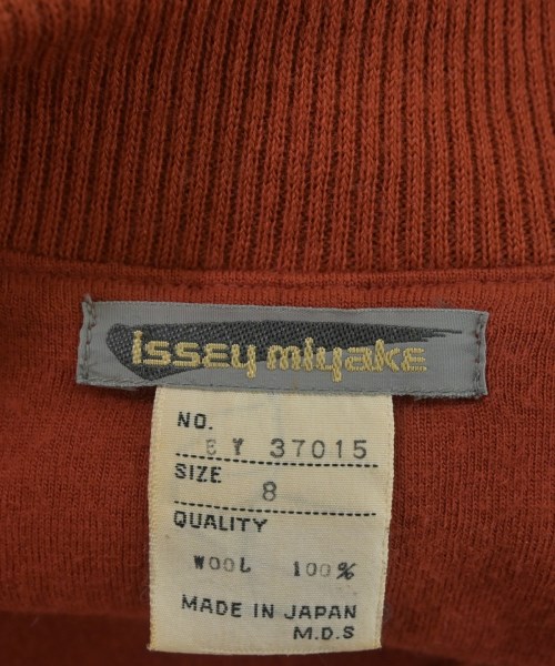 ISSEY MIYAKE（イッセイミヤケ）カジュアルジャケット オレンジ サイズ:8(S位) レディース/2200702208140