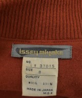 ISSEY MIYAKE（イッセイミヤケ）カジュアルジャケット オレンジ サイズ:8(S位) レディース/2200702208140