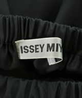 ISSEY MIYAKE（イッセイミヤケ）ひざ丈スカート 黒 サイズ:1(S位) レディース/2200702425127