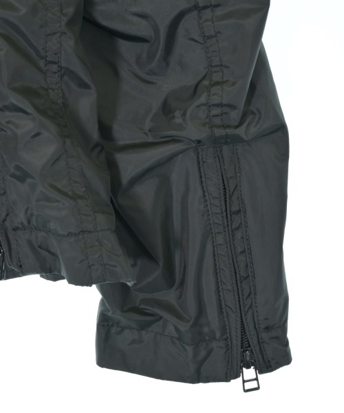 ISSEY MIYAKE（イッセイミヤケ）その他 黒 サイズ:2(M位) レディース/2200703380012