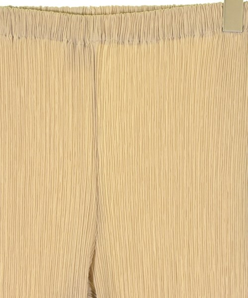 ISSEY MIYAKE（イッセイミヤケ）その他 ベージュ サイズ:S レディース/2200704721067