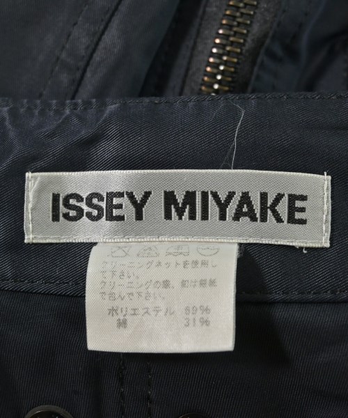 ISSEY MIYAKE（イッセイミヤケ）その他 紺 サイズ:2(M位) レディース/2200705049023
