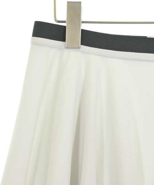 ISSEY MIYAKE（イッセイミヤケ）ひざ丈スカート 白 サイズ:2(M位) レディース/2200705497121