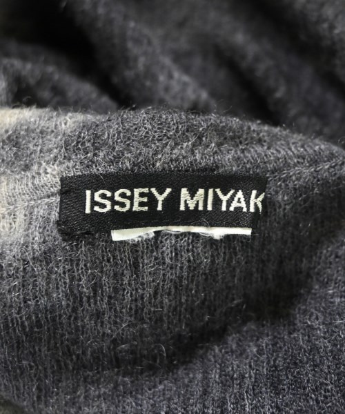 ISSEY MIYAKE（イッセイミヤケ）ニット・セーター 黒 サイズ:-(L位) レディース/2200705612036