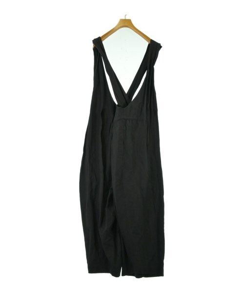ISSEY MIYAKE（イッセイミヤケ）オールインワン/サロペット 黒 サイズ:2(M位) レディース/2200706087017