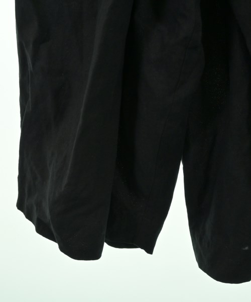 ISSEY MIYAKE（イッセイミヤケ）オールインワン/サロペット 黒 サイズ:2(M位) レディース/2200706087017