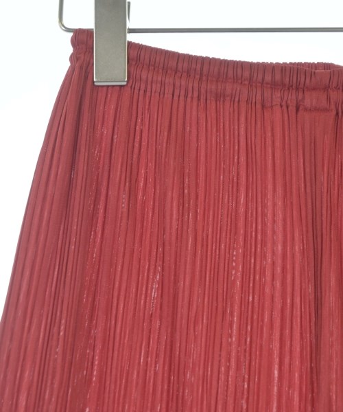 ISSEY MIYAKE（イッセイミヤケ）その他 赤 サイズ:S レディース/2200706228090