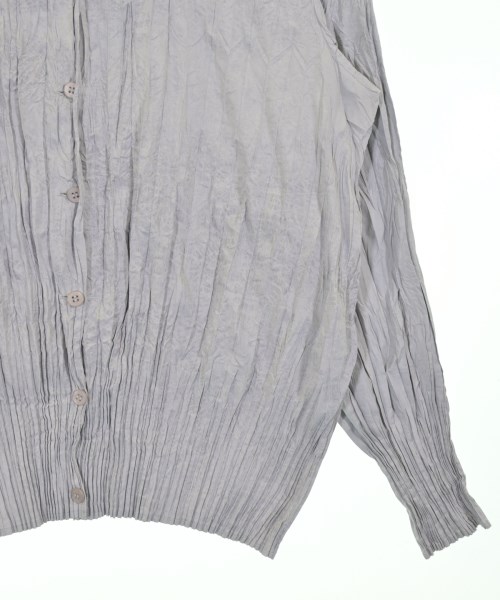 ISSEY MIYAKE（イッセイミヤケ）カジュアルシャツ グレー サイズ:2(M位) レディース/2200707360058