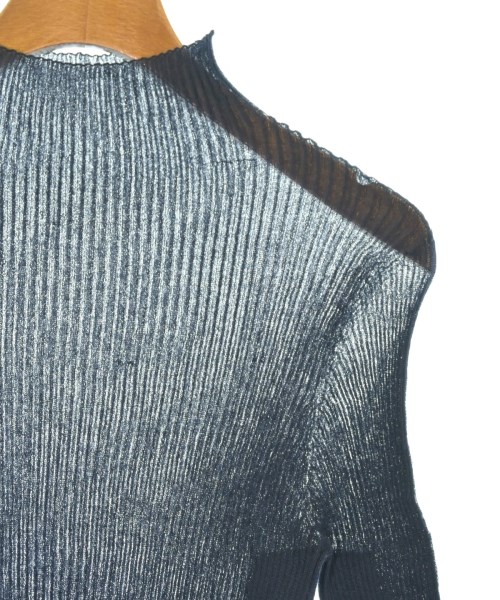 ISSEY MIYAKE（イッセイミヤケ）ニット・セーター 紺 サイズ:2(M位) レディース/2200708104125