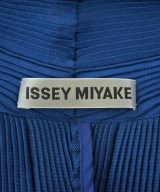 ISSEY MIYAKE（イッセイミヤケ）テーラードジャケット 青 サイズ:2(M位) レディース/2200704629028