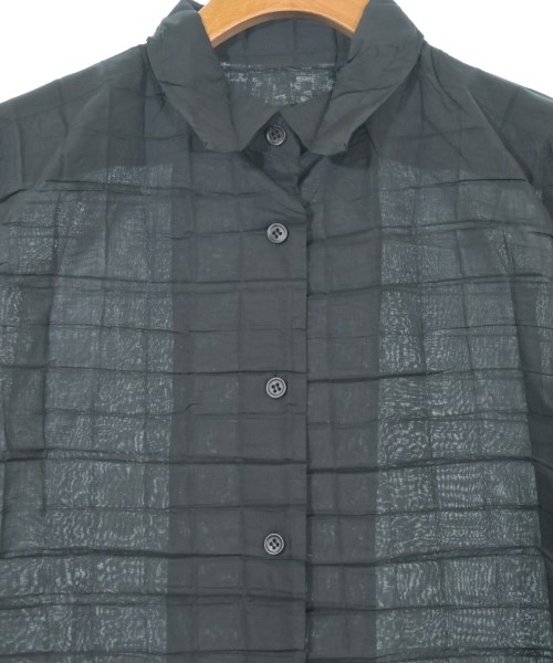 ISSEY MIYAKE（イッセイミヤケ）カジュアルシャツ 黒 サイズ:3(L位) レディース/2200709307136