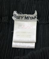 ISSEY MIYAKE（イッセイミヤケ）その他 黒 サイズ:M レディース/2200709307167