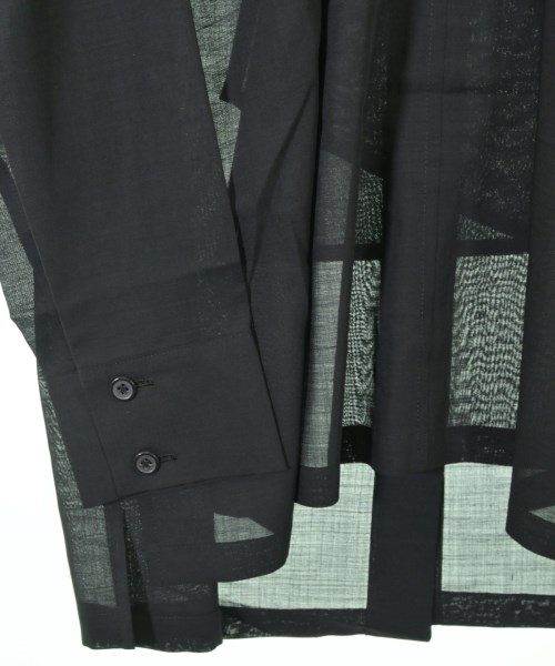 ISSEY MIYAKE（イッセイミヤケ）カジュアルシャツ 黒 サイズ:2(M位) レディース/2200709980094