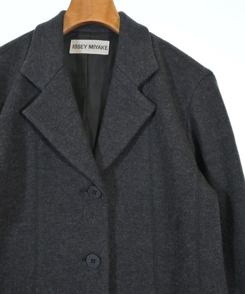 ISSEY MIYAKE（イッセイミヤケ）ジャケット グレー サイズ:M レディース/2200662607014