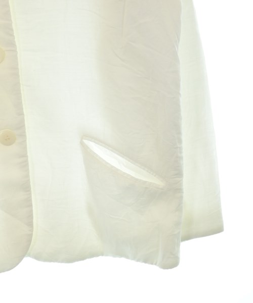 ISSEY MIYAKE（イッセイミヤケ）ノーカラージャケット 白 サイズ:3(L位) レディース/2200663706051
