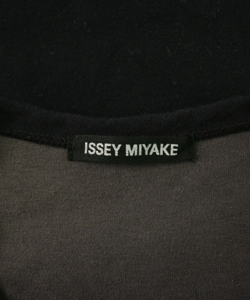 ISSEY MIYAKE（イッセイミヤケ）Tシャツ・カットソー 黒 サイズ:4(XL位) メンズ/2200664099015