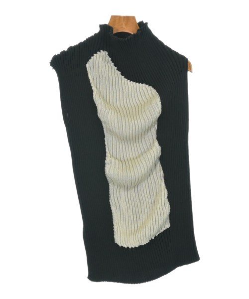 ISSEY MIYAKE(イッセイミヤケ)ベスト/ノースリーブ 黒 サイズ:2(M位)/2200661679258