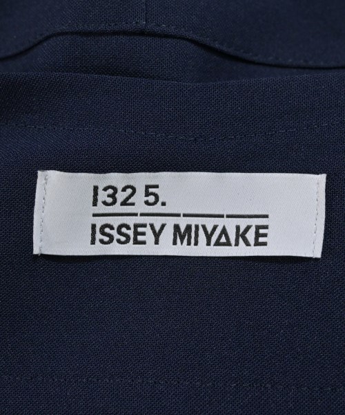 ISSEY MIYAKE（イッセイミヤケ）ブラウス 紺 サイズ:3(L位) レディース/2200661679357