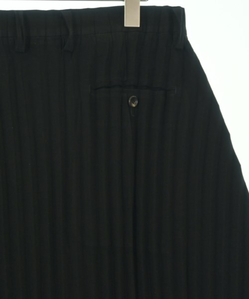 ISSEY MIYAKE（イッセイミヤケ）ロング・マキシ丈スカート 黒 サイズ:M レディース/2200664895112