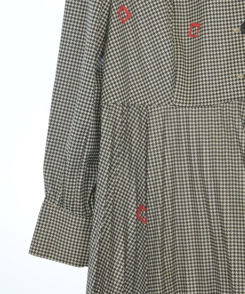 ISSEY MIYAKE（イッセイミヤケ）ワンピース 白 サイズ:M レディース/2200664933043