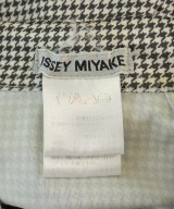 ISSEY MIYAKE（イッセイミヤケ）ワンピース 白 サイズ:M レディース/2200664933043
