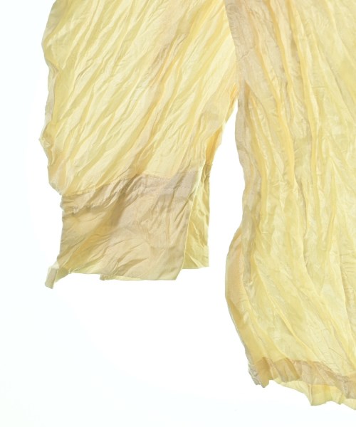 ISSEY MIYAKE（イッセイミヤケ）カジュアルシャツ 黄 サイズ:L レディース/2200662001027