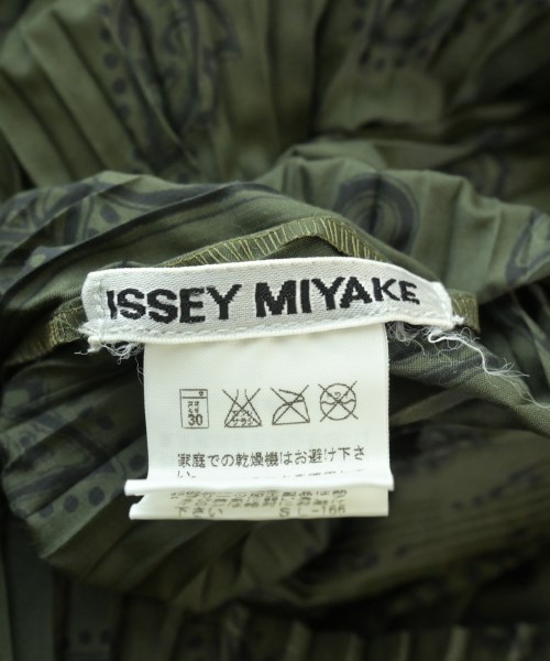 ISSEY MIYAKE（イッセイミヤケ）ワンピース カーキ サイズ:S レディース/2200662001065