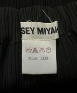ISSEY MIYAKE（イッセイミヤケ）ロング・マキシ丈スカート 黒 サイズ:M レディース/2200662001072
