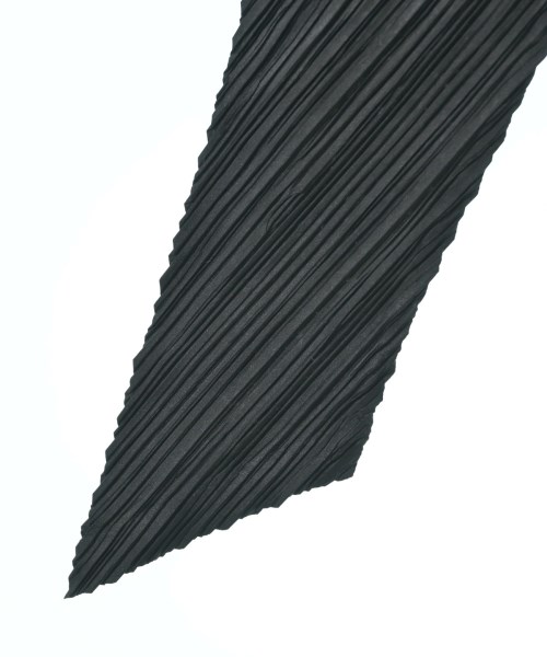 ISSEY MIYAKE（イッセイミヤケ）ブラウス 黒 サイズ:M レディース/2200662001096