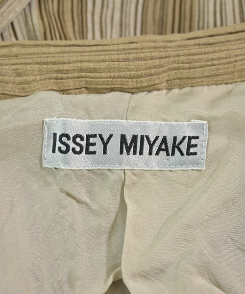 ISSEY MIYAKE（イッセイミヤケ）カジュアルジャケット 茶 サイズ:M レディース/2200662001102