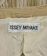 ISSEY MIYAKE（イッセイミヤケ）カジュアルジャケット 茶 サイズ:M レディース/2200662001102