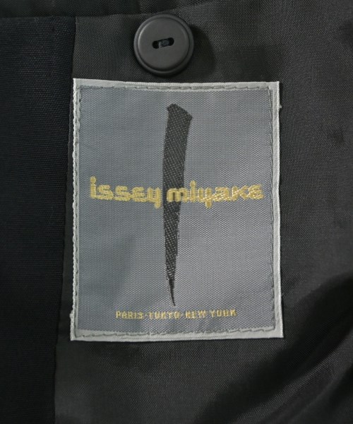 ISSEY MIYAKE（イッセイミヤケ）カジュアルジャケット 黒 サイズ:M レディース/2200665578076