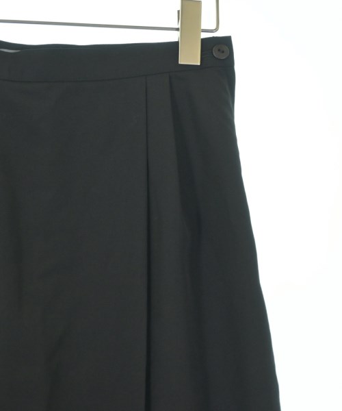 ISSEY MIYAKE（イッセイミヤケ）ロング・マキシ丈スカート 黒 サイズ:M レディース/2200665578083