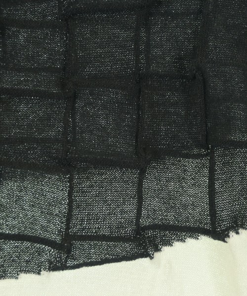ISSEY MIYAKE（イッセイミヤケ）ニット・セーター 白 サイズ:2(M位) レディース/2200661741221