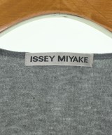 ISSEY MIYAKE（イッセイミヤケ）Tシャツ・カットソー グレー サイズ:3(L位) レディース/2200667268067