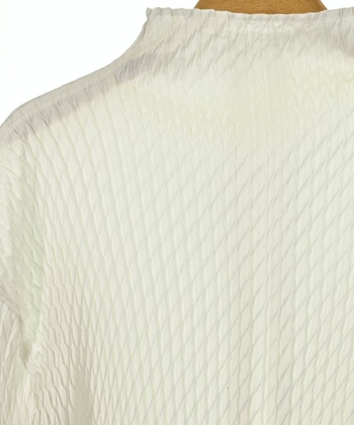 ISSEY MIYAKE（イッセイミヤケ）その他 白 サイズ:2(M位) レディース/2200667773028