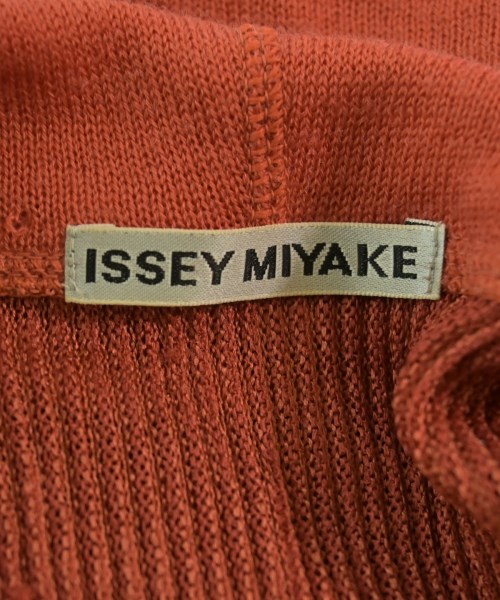 ISSEY MIYAKE（イッセイミヤケ）カーディガン オレンジ サイズ:2(M位) レディース/2200667870055